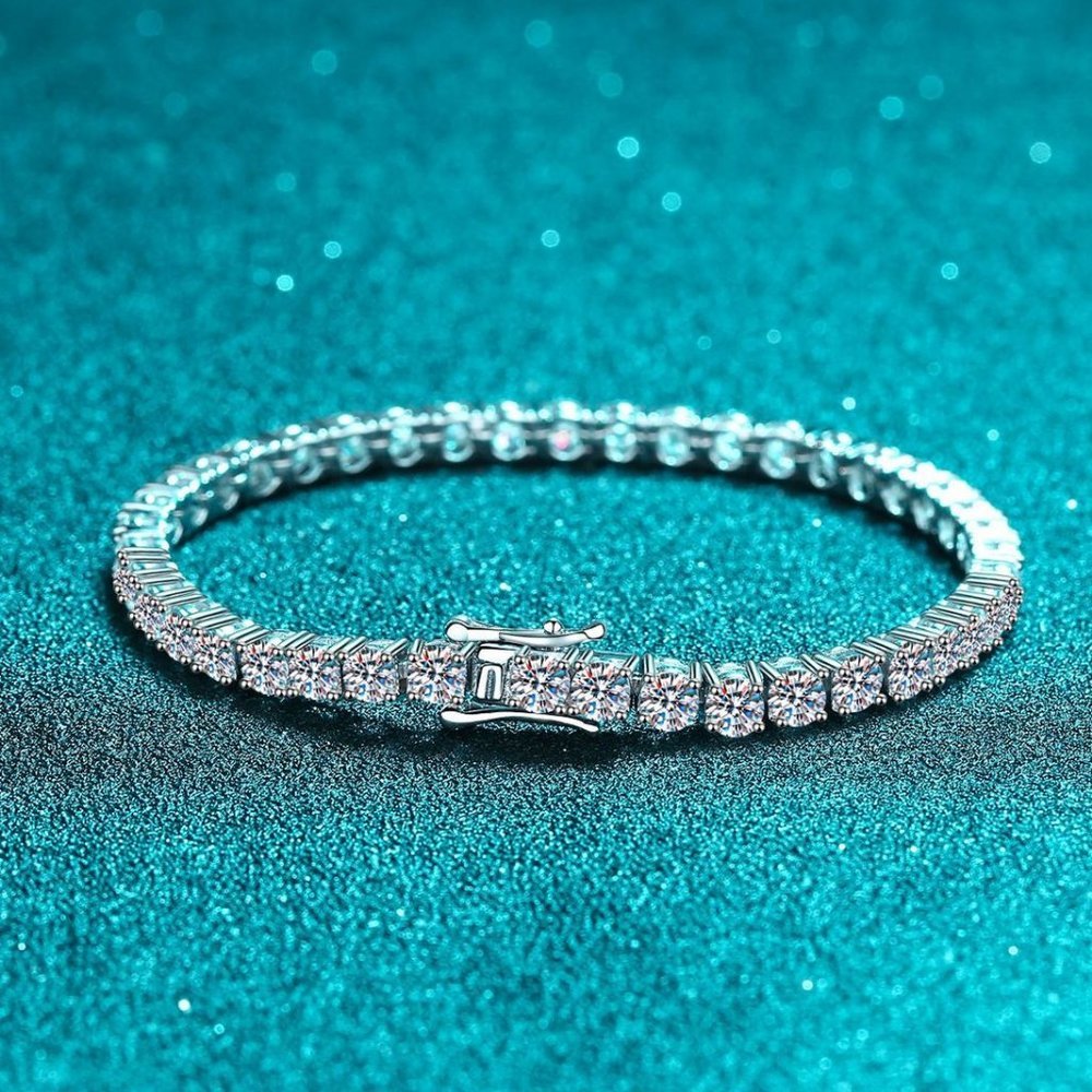 Certified 10.8ct. t.w. Moissanite Diamond Tennis Net Bracelet NEW - Picture 3 of 11